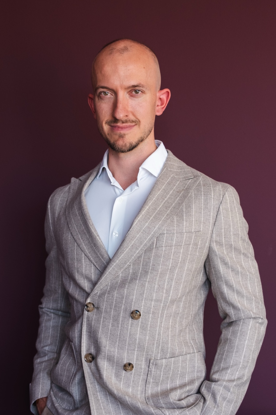 Dr. Christoph Valach Portrait
